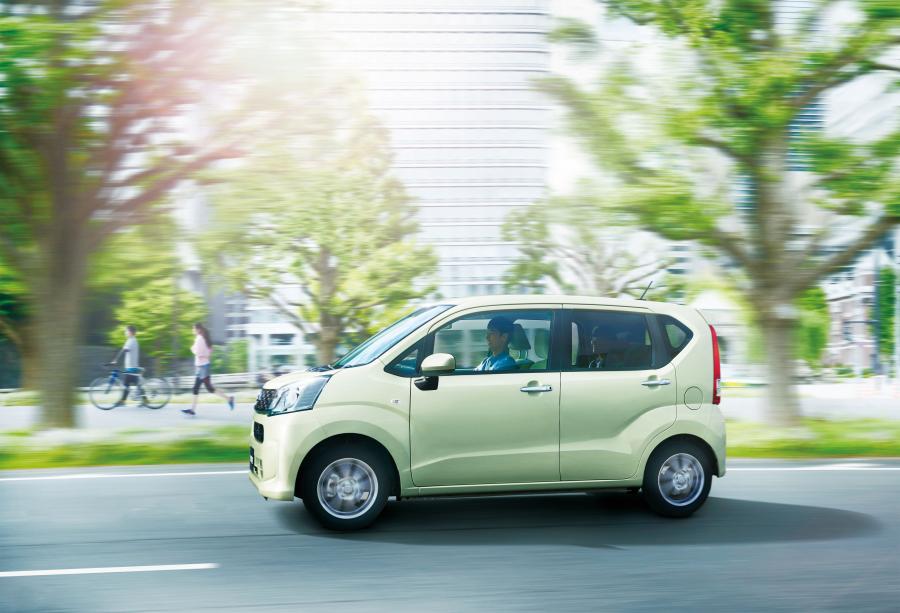  Daihatsu Move 2014 года  (фото 3 из 8)